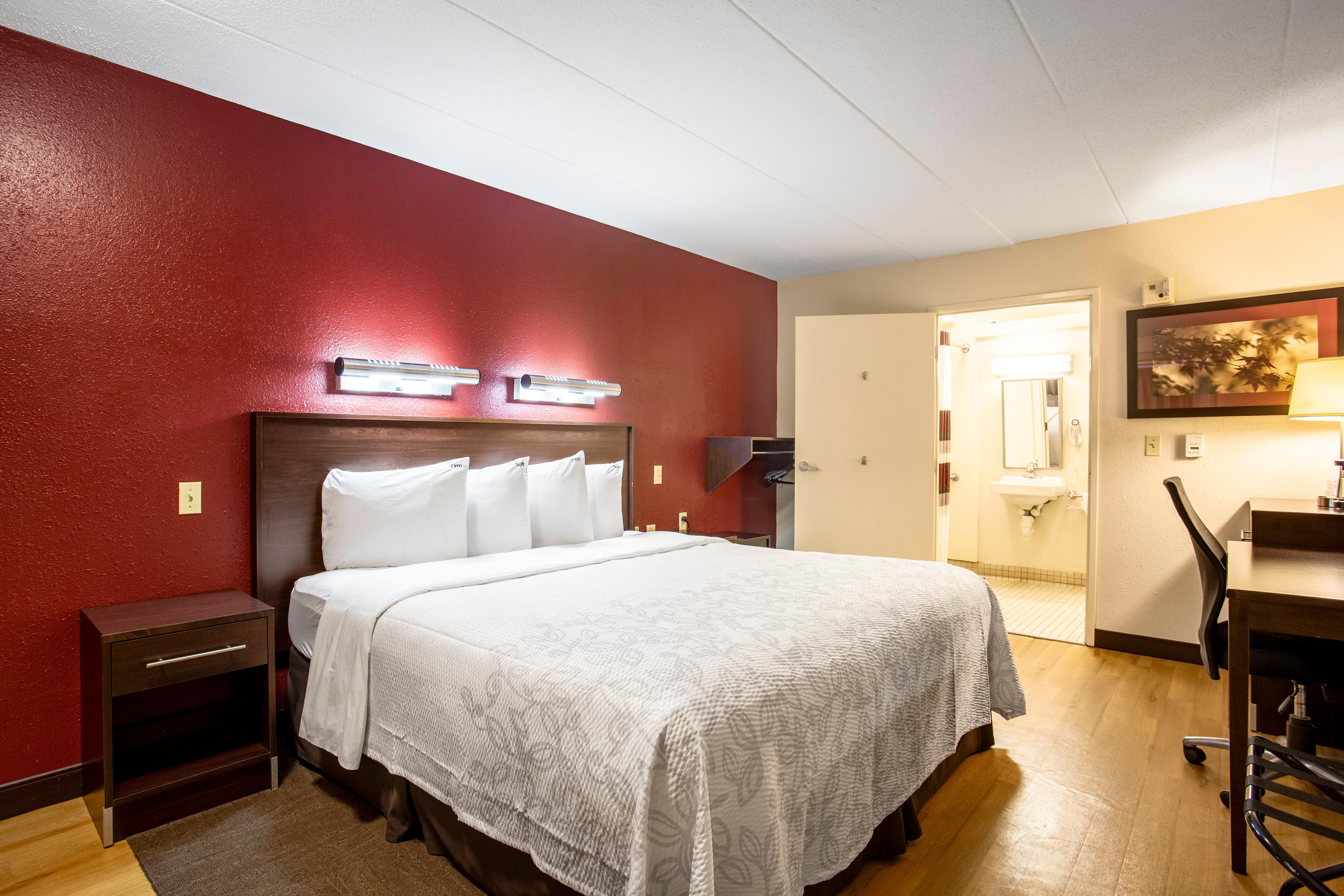 Red Roof Inn Plus+ West Springfield Eksteriør billede