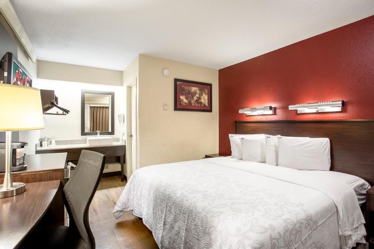 Red Roof Inn Plus+ West Springfield Eksteriør billede