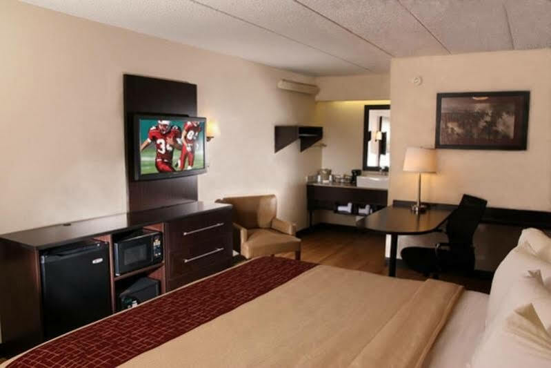 Red Roof Inn Plus+ West Springfield Eksteriør billede